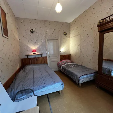 Apartamento Studio La Bourboule, 1 Piece, 3 Personnes - Fr-1-667-40 La Bourboule